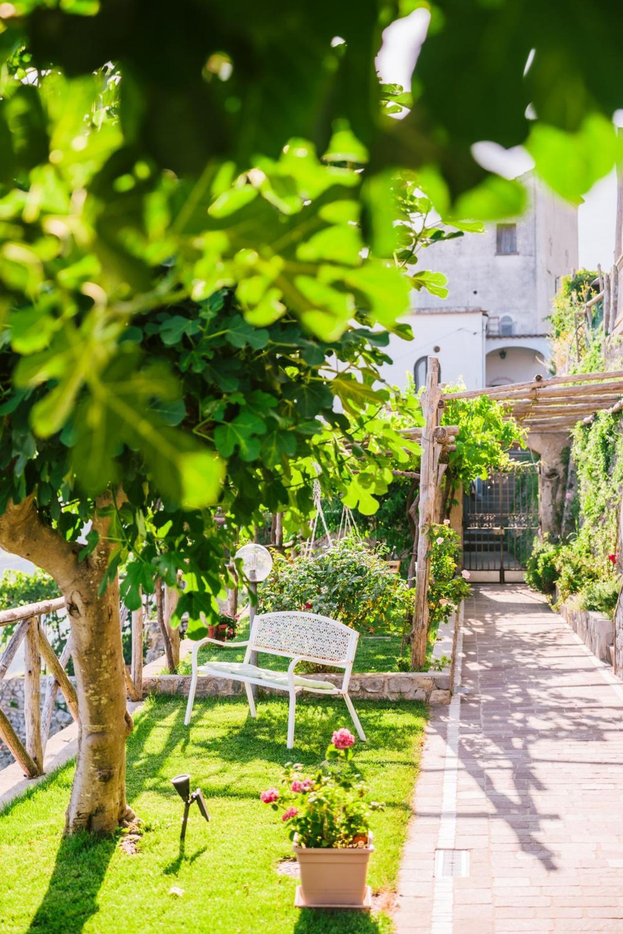 Monte Brusara Relais ラヴェッロ エクステリア 写真